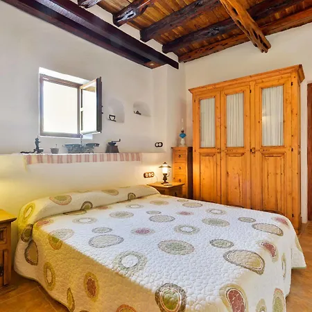 Hotel Can Toni Es Cucons *